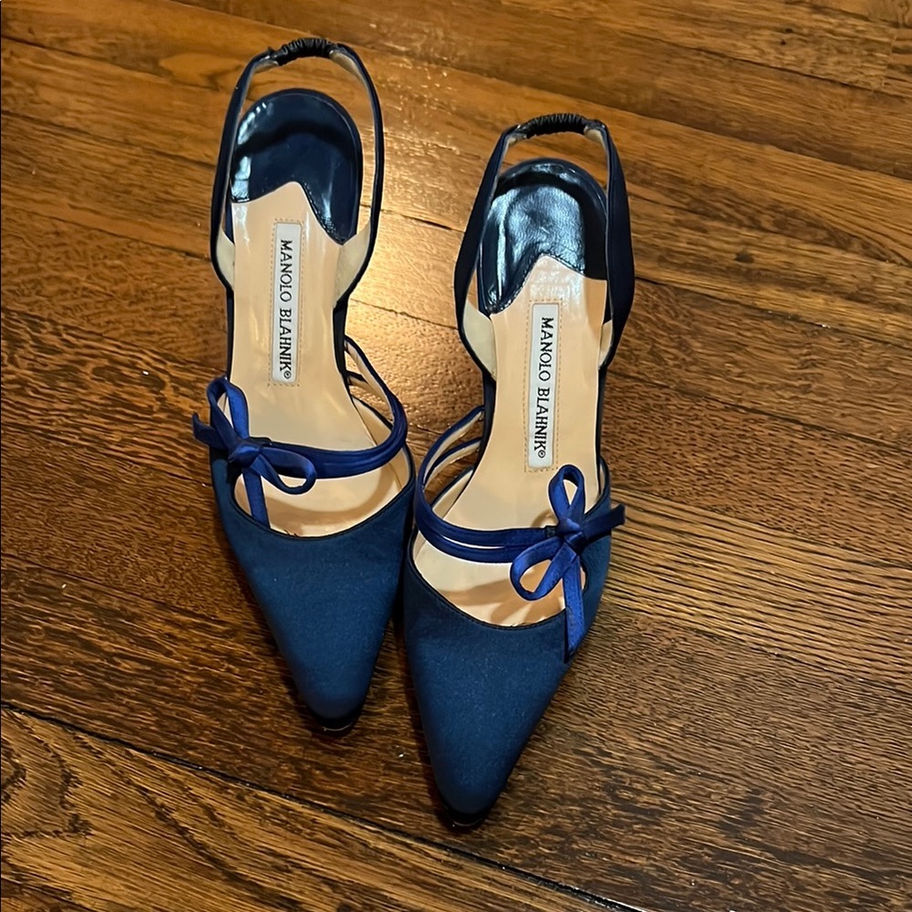 Manolo Blahnik Women's Blue Heels